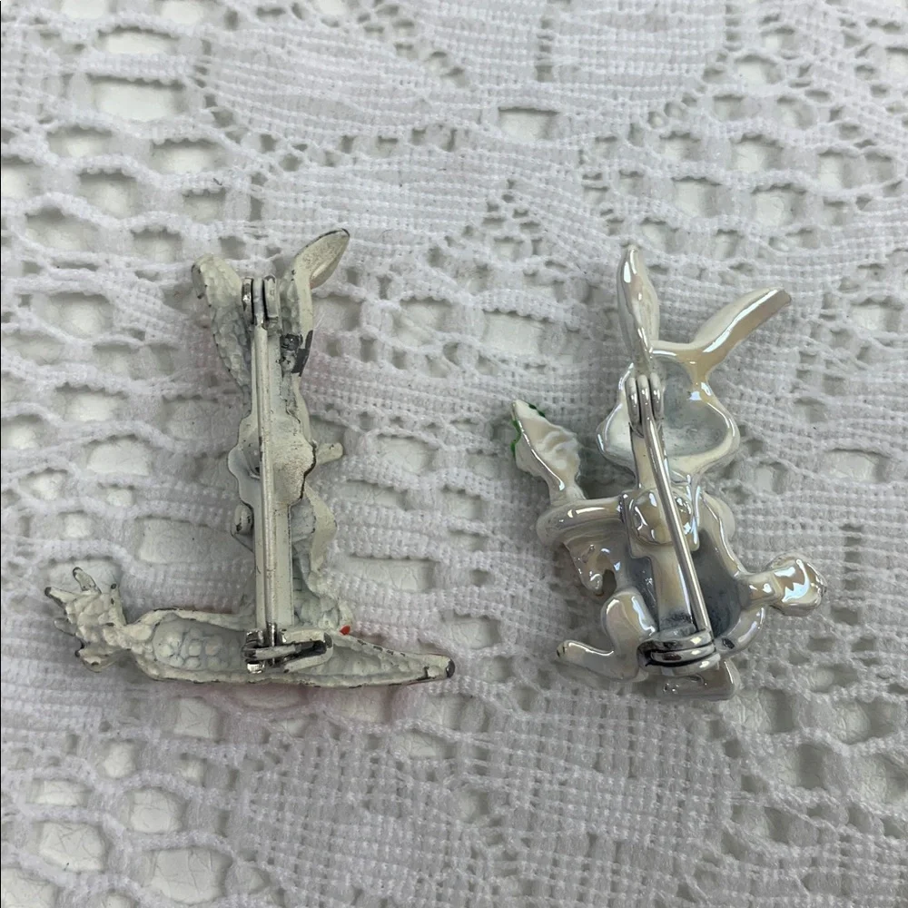 Vintage Bunny Rabbit brooches Pins Set Pink and iridescent Set of 2